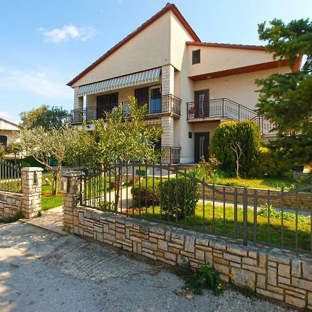 Apartment Nadia 1844 Пула Экстерьер фото